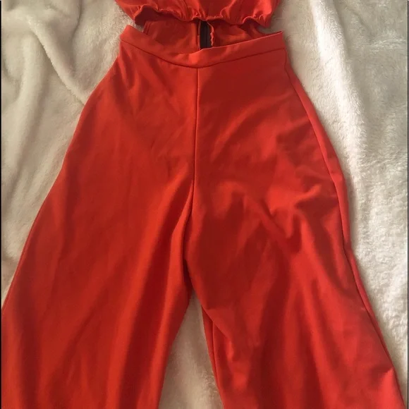 COPY - PrettyLittleThing Orange Cut Out Jumpsuit - Picture 6 of 7